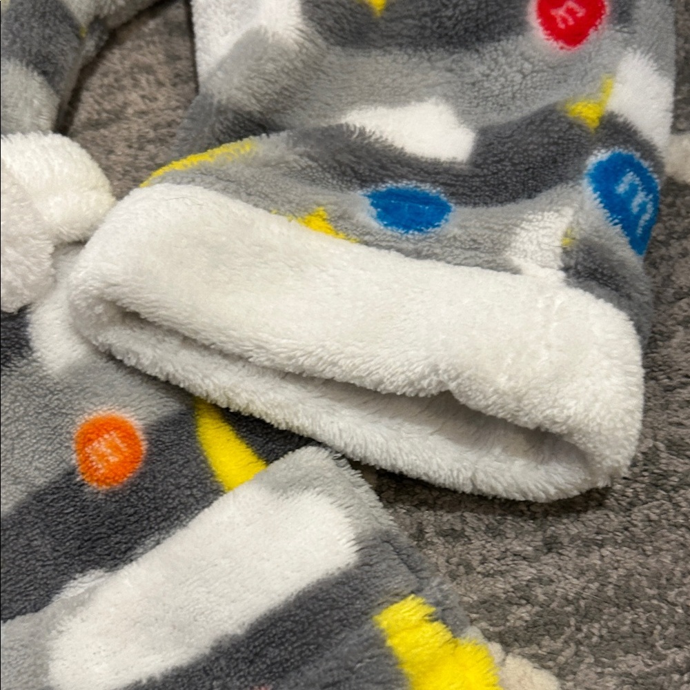 M&M Gray Hooded Kid’s Robe with M&M Pattern - Picture 8 of 10